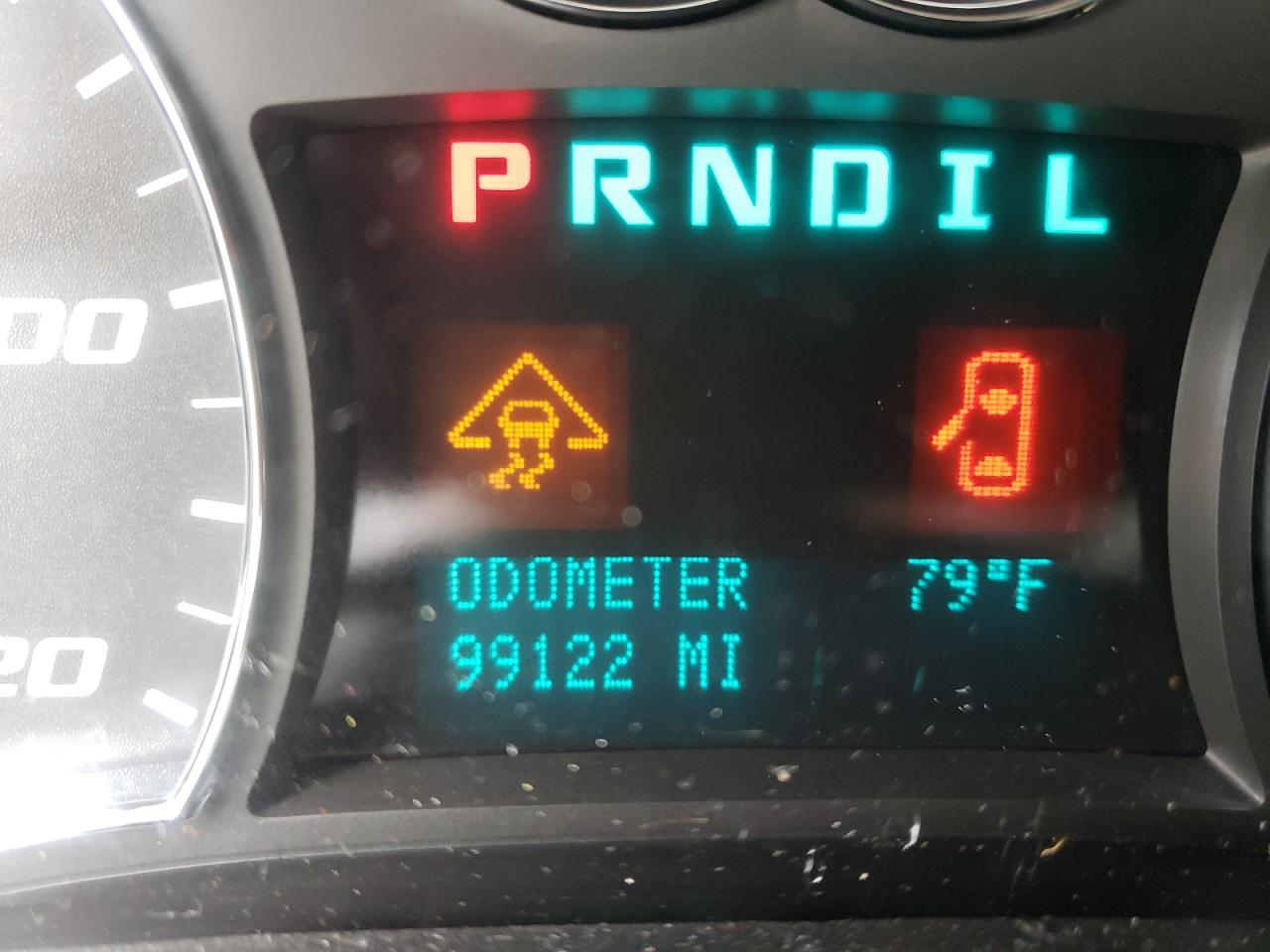 Photo 8 from auction – 2007 CHEVROLET EQUINOX LS with VIN 2CNDL13F276027857