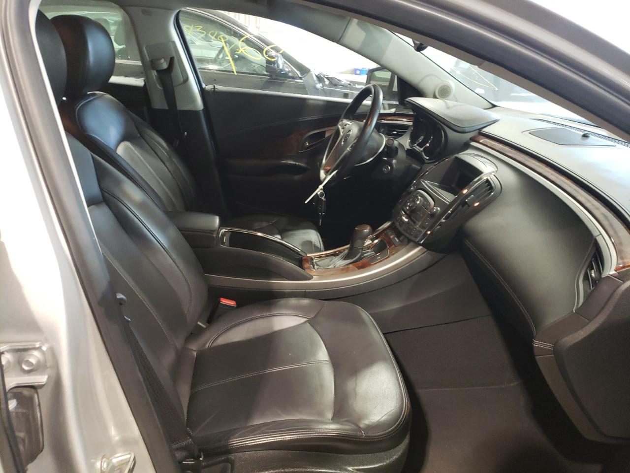 Photo 5 from auction – 2010 BUICK LACROSSE C with VIN 1G4GC5EG3AF230666