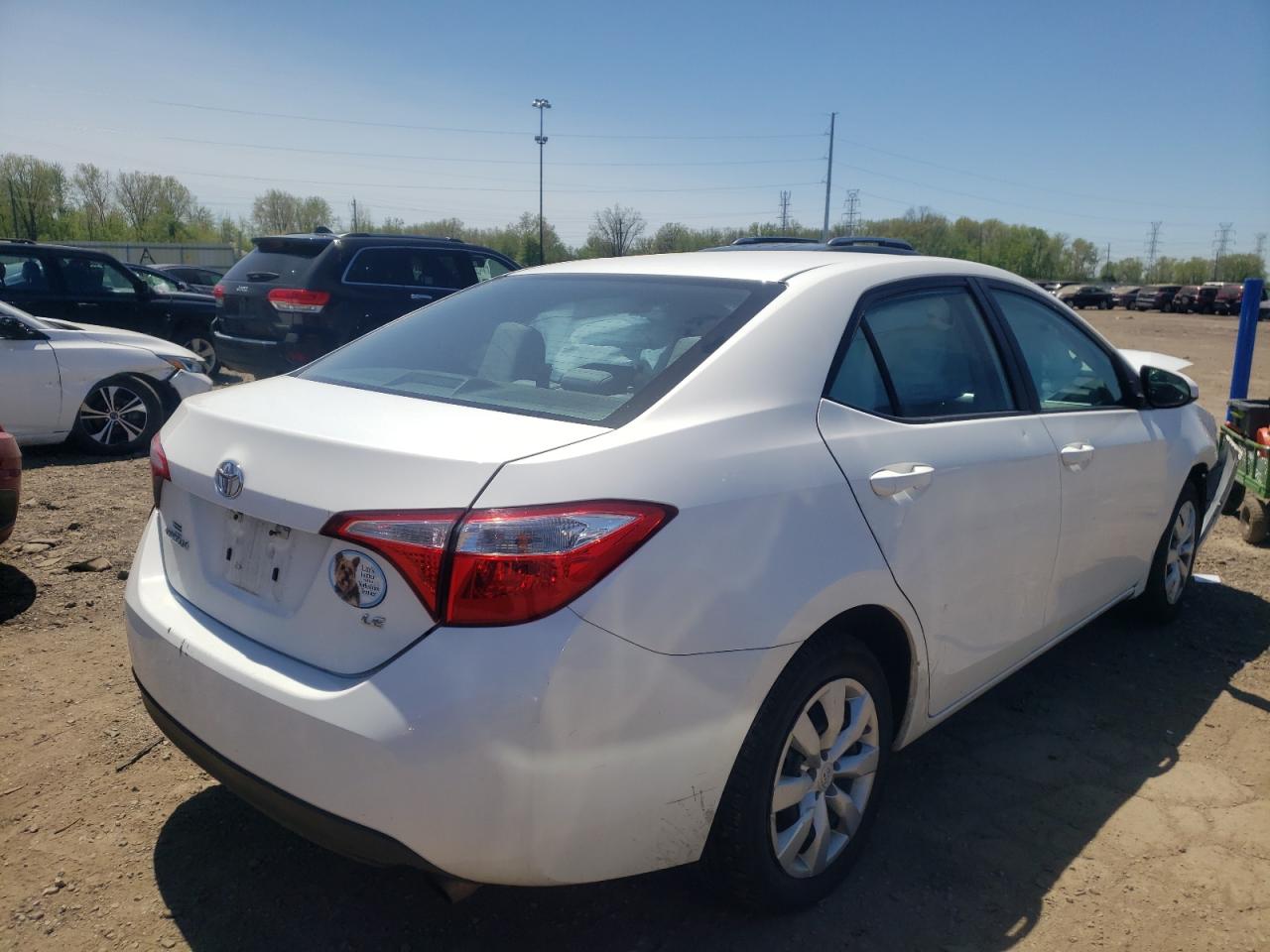 Photo 4 from auction – 2015 TOYOTA COROLLA L with VIN 5YFBURHEXFP303089