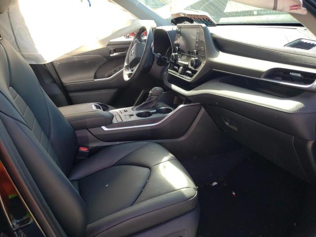 Photo 5 from auction – 2021 TOYOTA HIGHLANDER with VIN 5TDHZRBH0MS081598