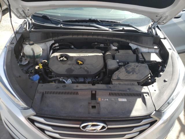 Photo 7 from auction – 2018 HYUNDAI TUCSON SE with VIN KM8J2CA48JU810774