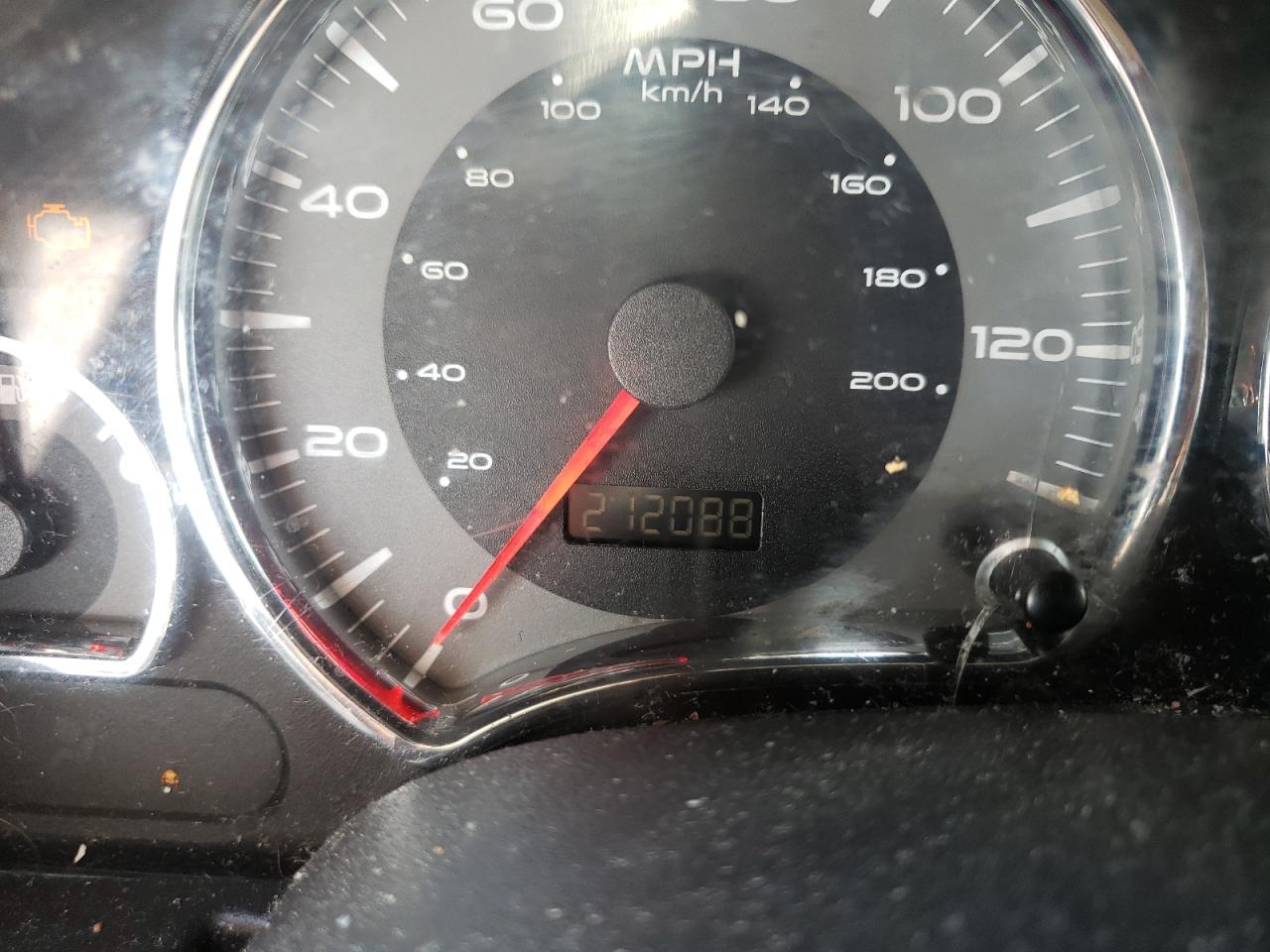 Photo 8 from auction – 2006 PONTIAC TORRENT with VIN 2CKDL73FX66075007