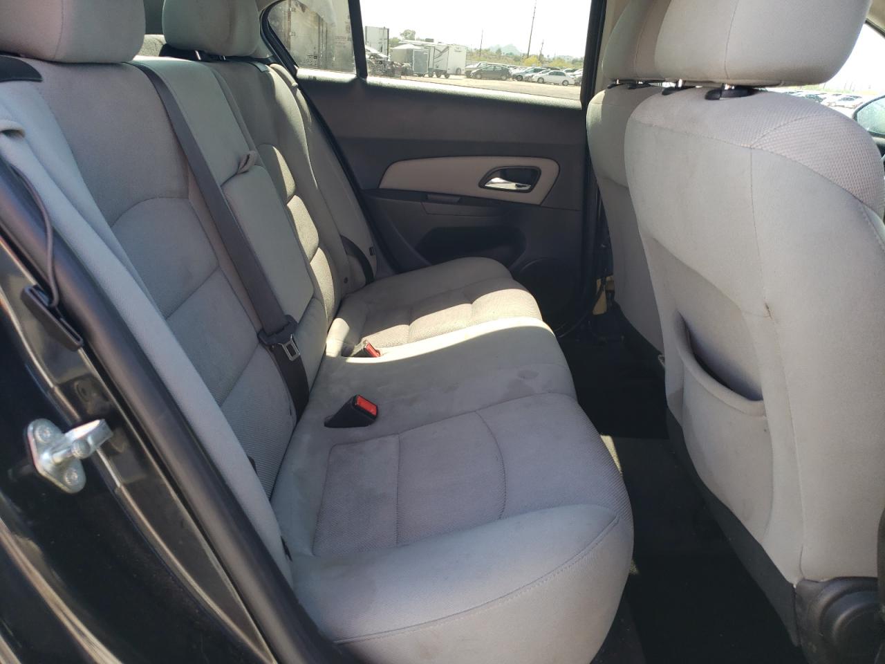 Photo 6 from auction – 2014 CHEVROLET CRUZE LT with VIN 1G1PC5SB1E7176192