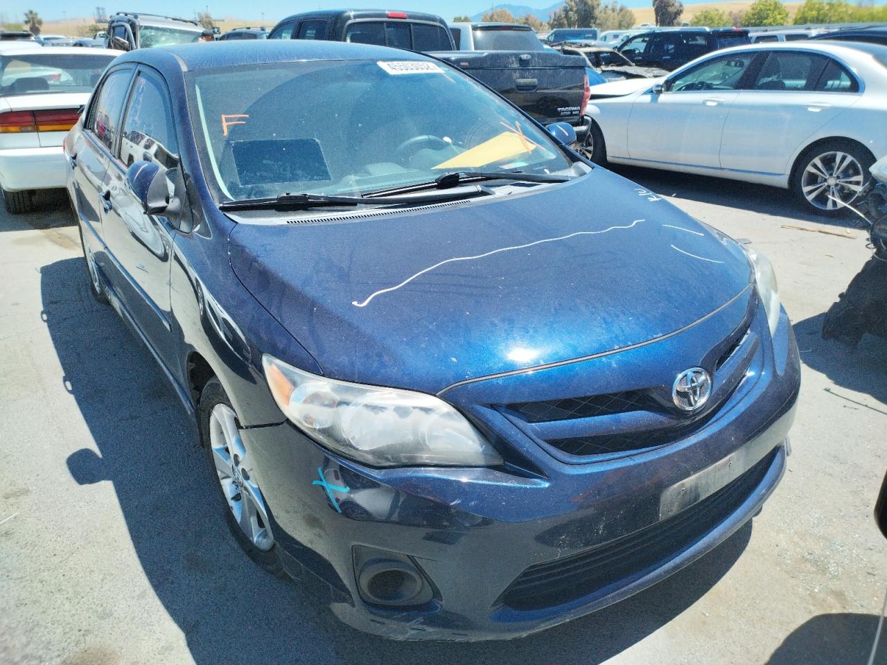 TOYOTA COROLLA BA 2013 with VIN 2T1BU4EE2DC986006 - Photo from auction