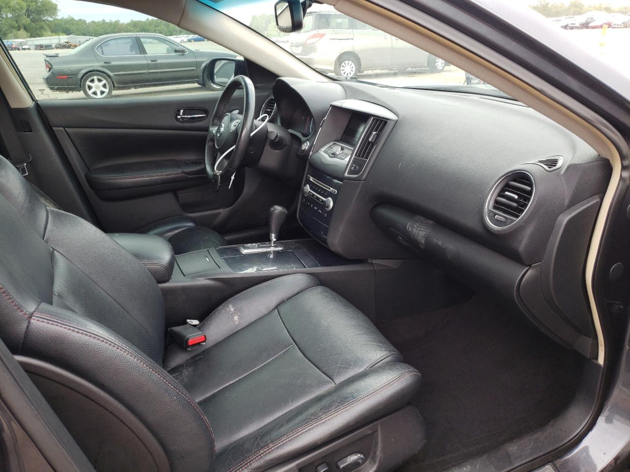 Photo 5 from auction – 2013 NISSAN MAXIMA S with VIN 1N4AA5AP8DC831055