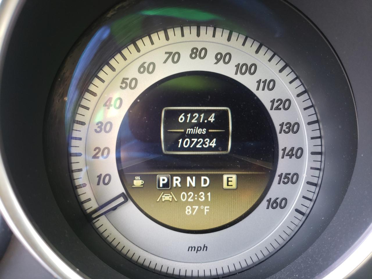 Photo 8 from auction – 2012 MERCEDES-BENZ C 250 with VIN WDDGF4HB1CA603487