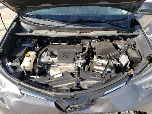 Photo 7 from auction – 2018 TOYOTA RAV4 LE with VIN 2T3ZFREV0JW410048