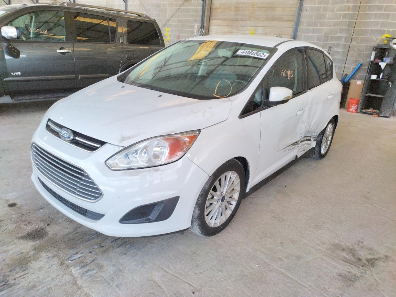 Photo 2 from auction – 2015 FORD C-MAX SE with VIN 1FADP5AU5FL124192