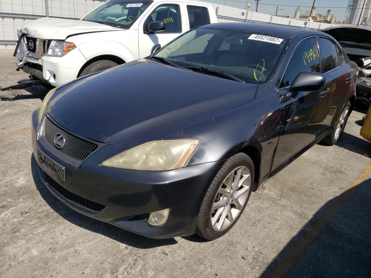 Photo 2 from auction – 2006 LEXUS IS 250 with VIN JTHCK262362004082