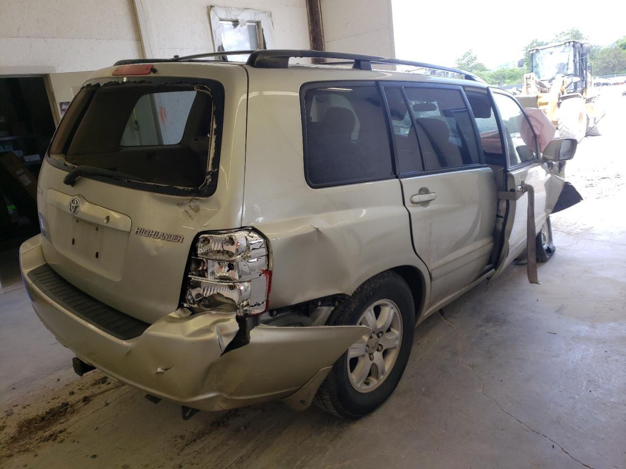 Photo 4 from auction – 2003 TOYOTA HIGHLANDER with VIN JTEGF21A130095006