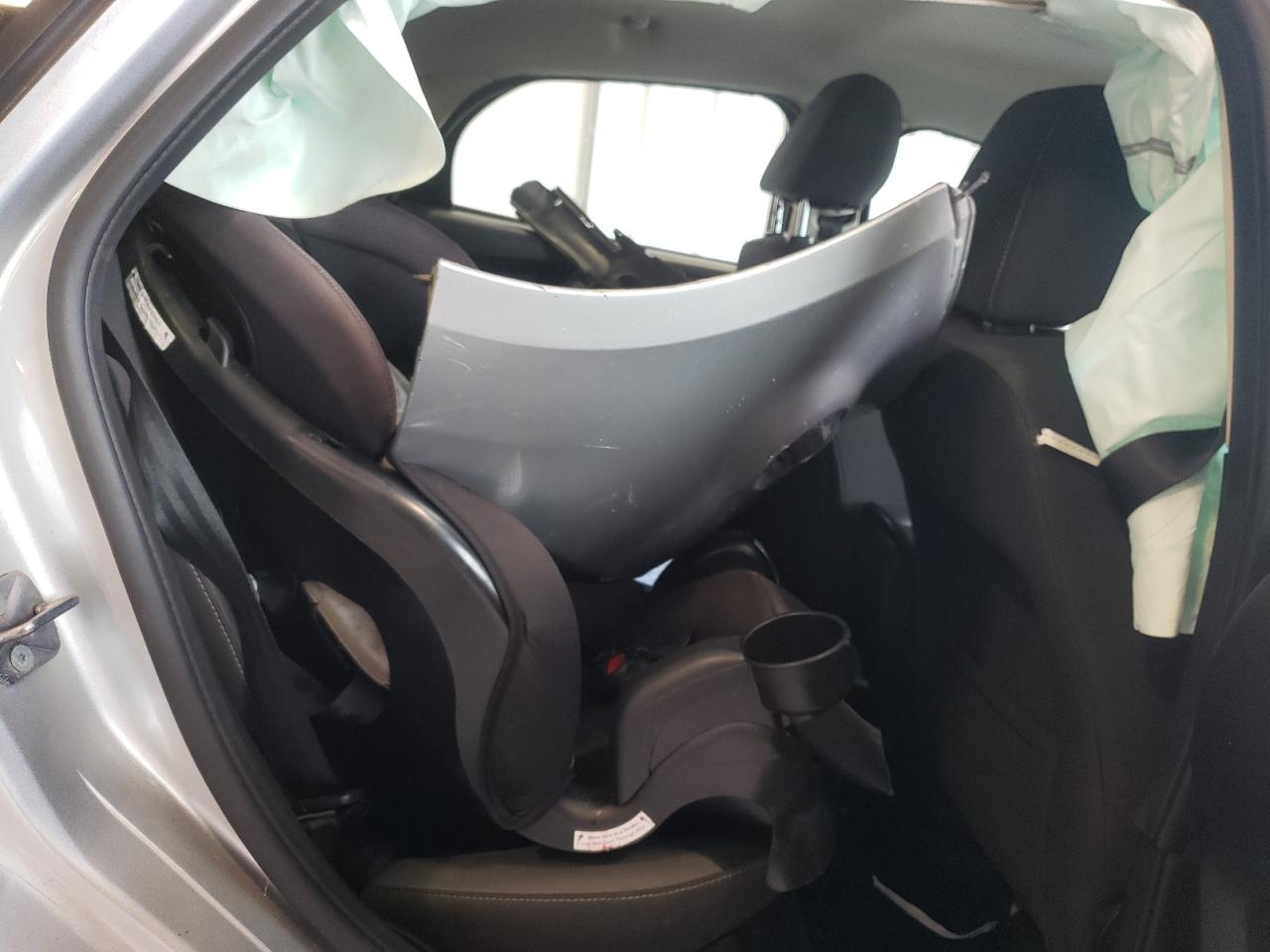 Photo 6 from auction – 2012 FORD FOCUS SE with VIN 1FAHP3F24CL396094