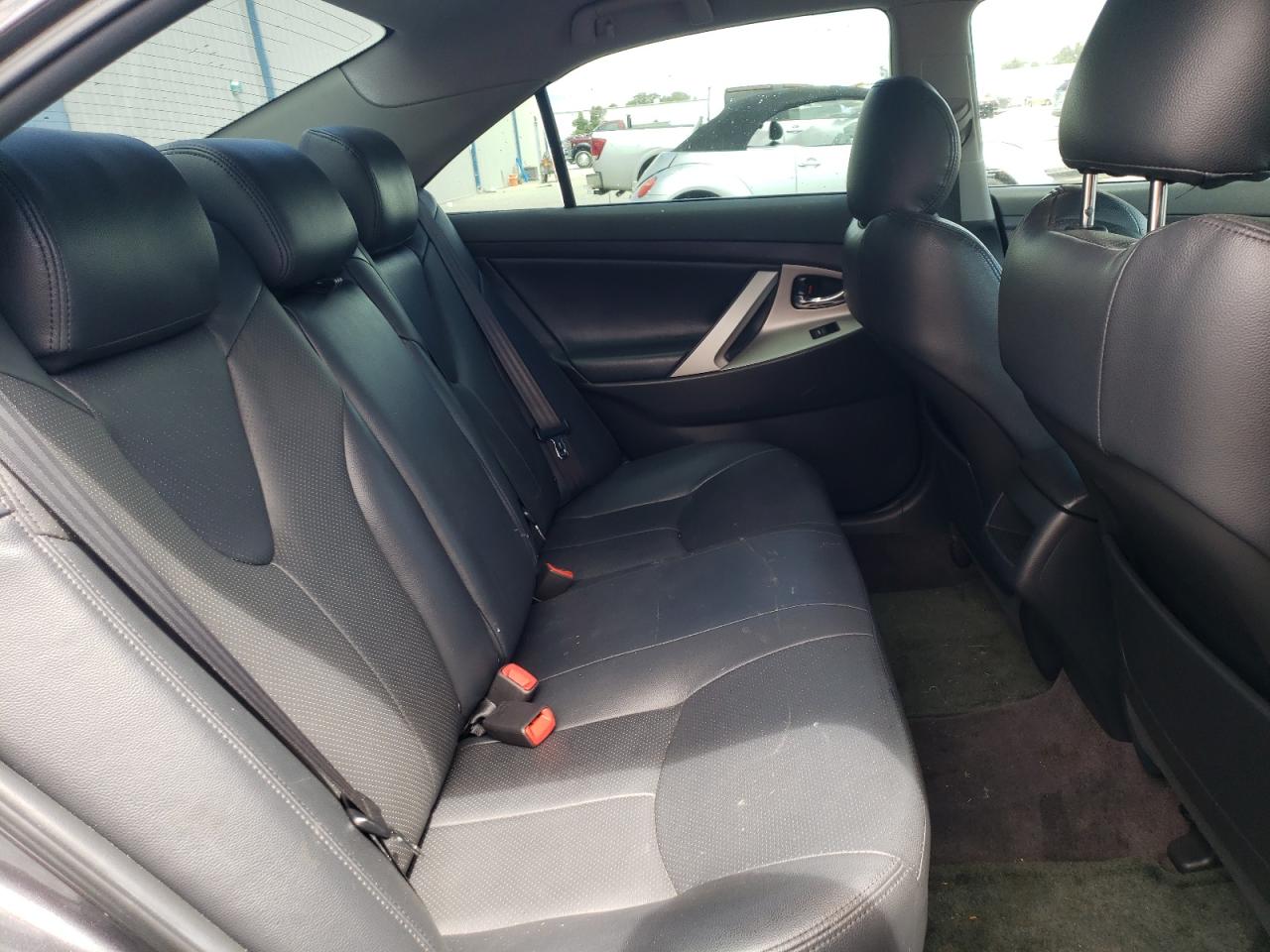 Photo 6 from auction – 2011 TOYOTA CAMRY BASE with VIN 4T1BF3EK3BU214099