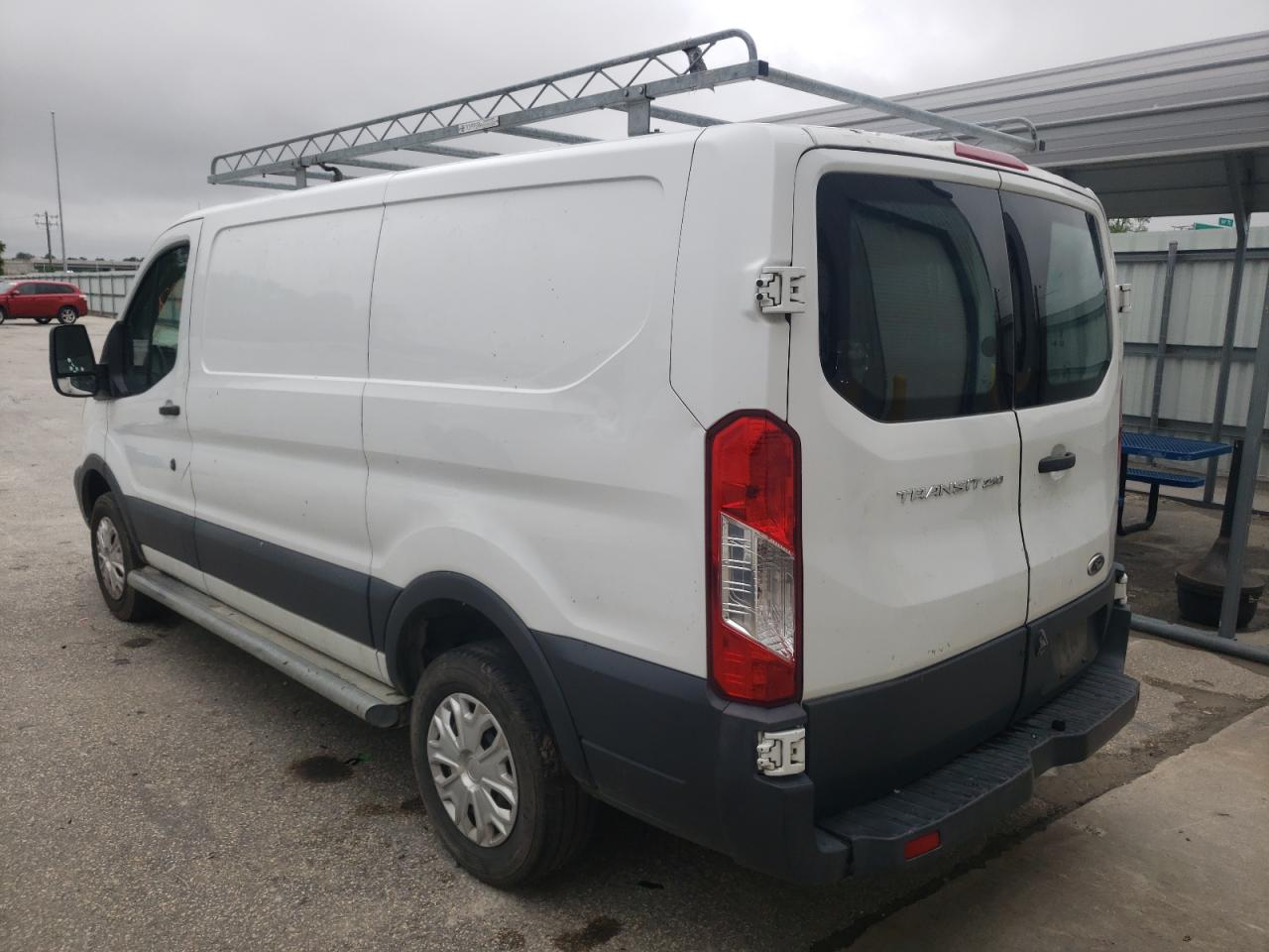 Photo 3 from auction – 2016 FORD TRANSIT T- with VIN 1FTYR1ZM2GKB20255