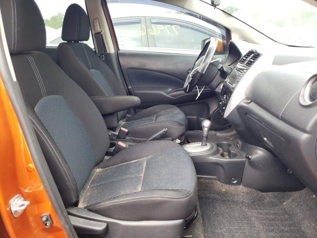 Photo 5 from auction – 2017 NISSAN VERSA NOTE with VIN 3N1CE2CPXHL369050