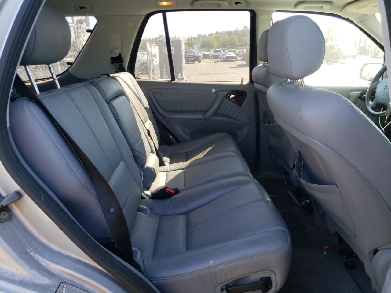 Photo 6 from auction – 2002 MERCEDES-BENZ ML 320 with VIN 4JGAB54E62A367267