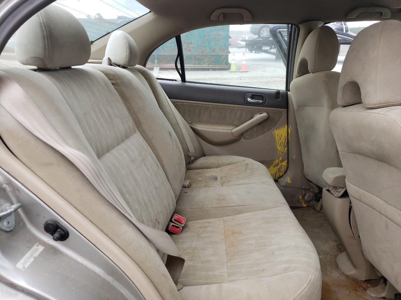 Photo 6 from auction – 2004 HONDA CIVIC LX with VIN 2HGES15544H596856