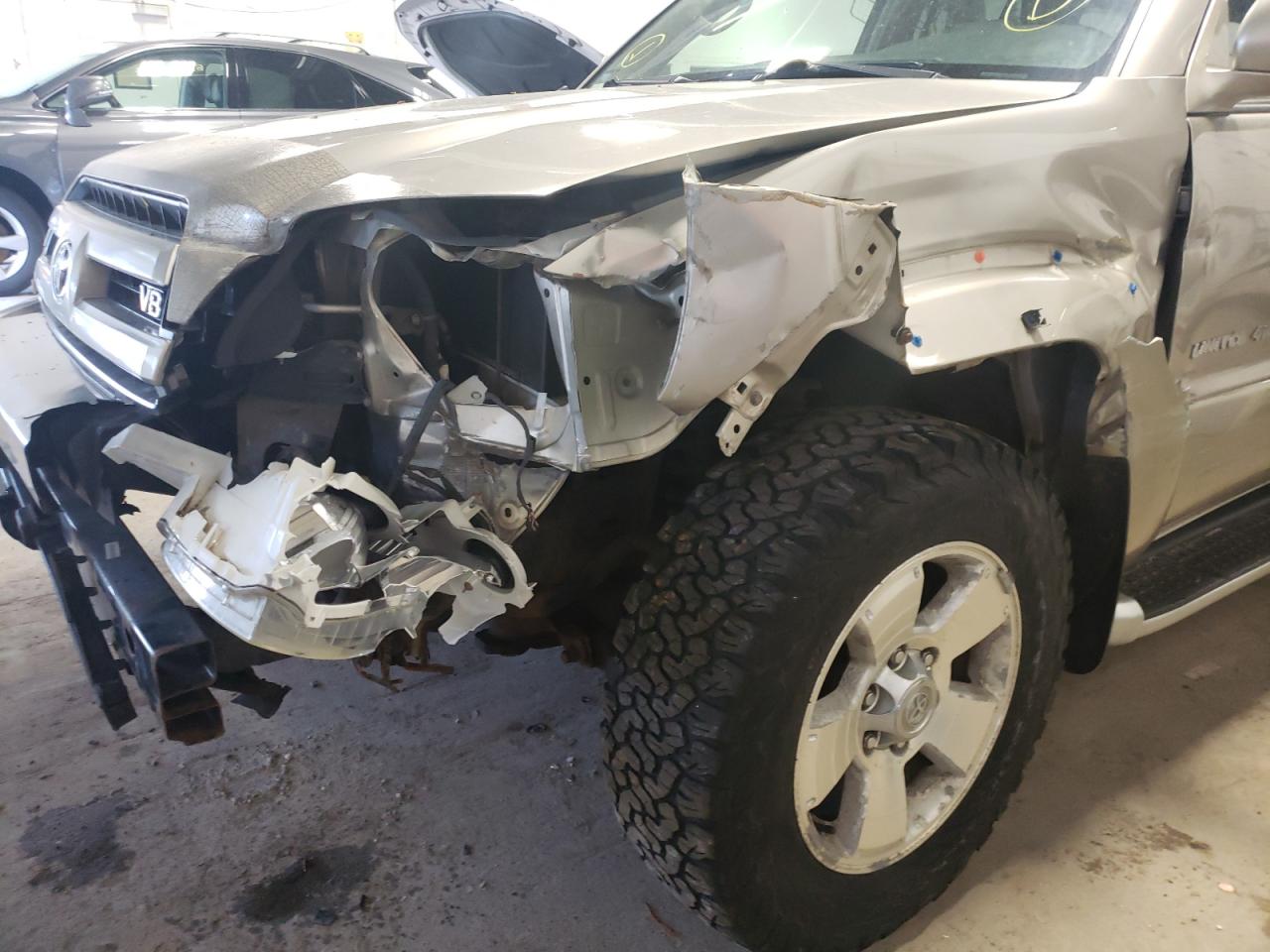 Photo 9 from auction – 2003 TOYOTA 4RUNNER LI with VIN JTEBT17R330022892