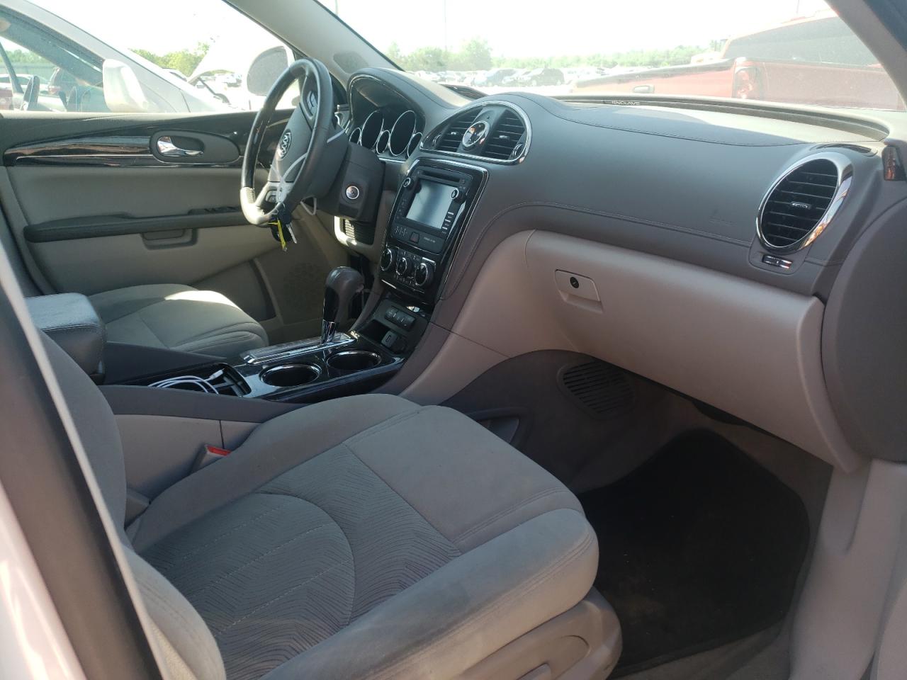 Photo 5 from auction – 2017 BUICK ENCLAVE with VIN 5GAKRAKD3HJ275518