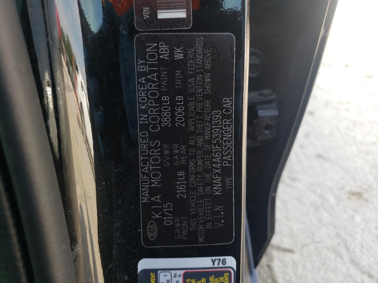 Photo 10 from auction – 2015 KIA FORTE LX with VIN KNAFX4A61F5391393