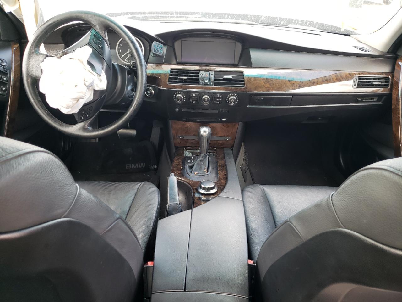 Photo 9 from auction – 2006 BMW 525 I with VIN WBANE53596CK88617