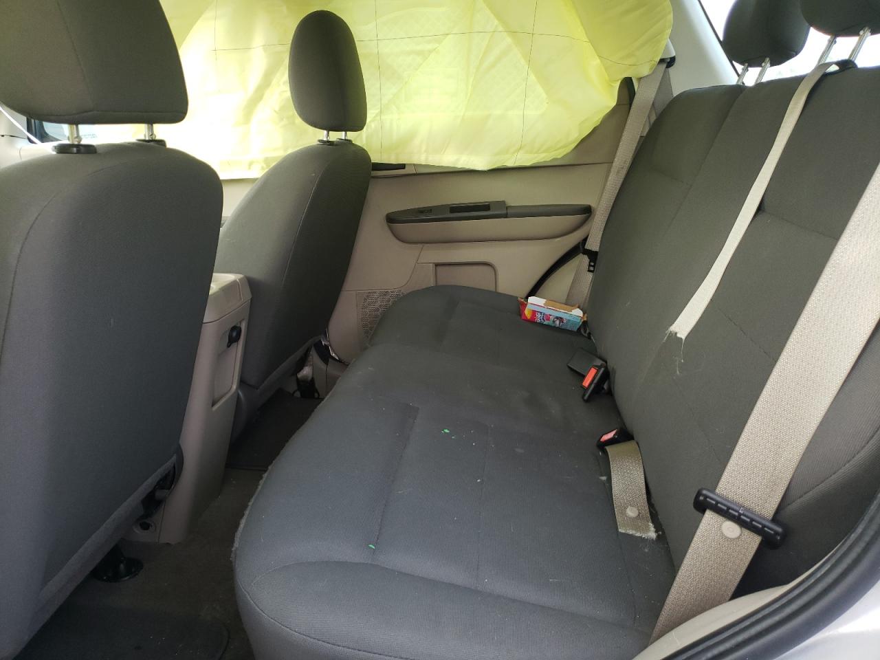 Photo 6 from auction – 2008 FORD ESCAPE XLS with VIN 1FMCU02Z28KB26370