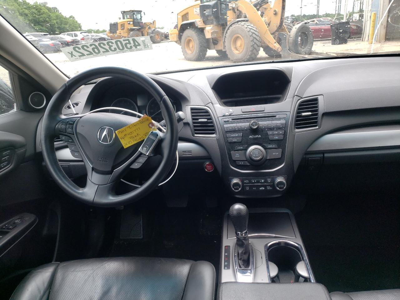 Photo 19 from auction – 2015 ACURA RDX with VIN 5J8TB3H3XFL009336