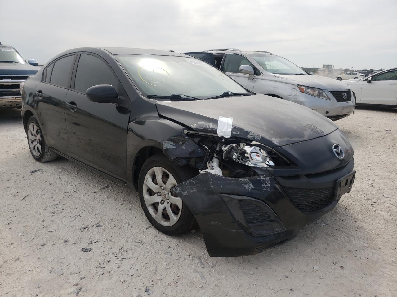 MAZDA 3 I 2011 with VIN JM1BL1UF3B1490144 - Photo from auction