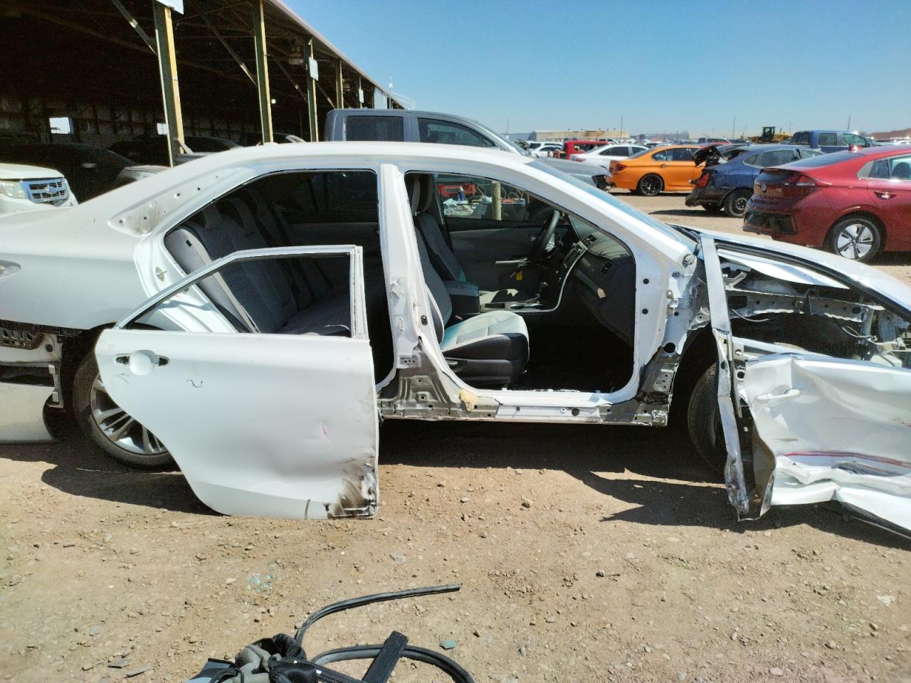 Photo 9 from auction – 2015 TOYOTA CAMRY LE with VIN 4T1BF1FK2FU040163