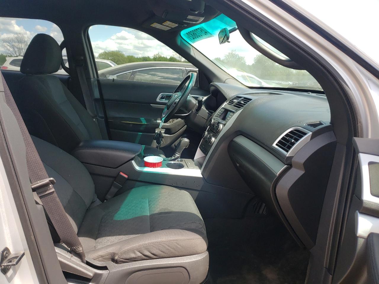 Photo 5 from auction – 2012 FORD EXPLORER X with VIN 1FMHK8D85CGA00840