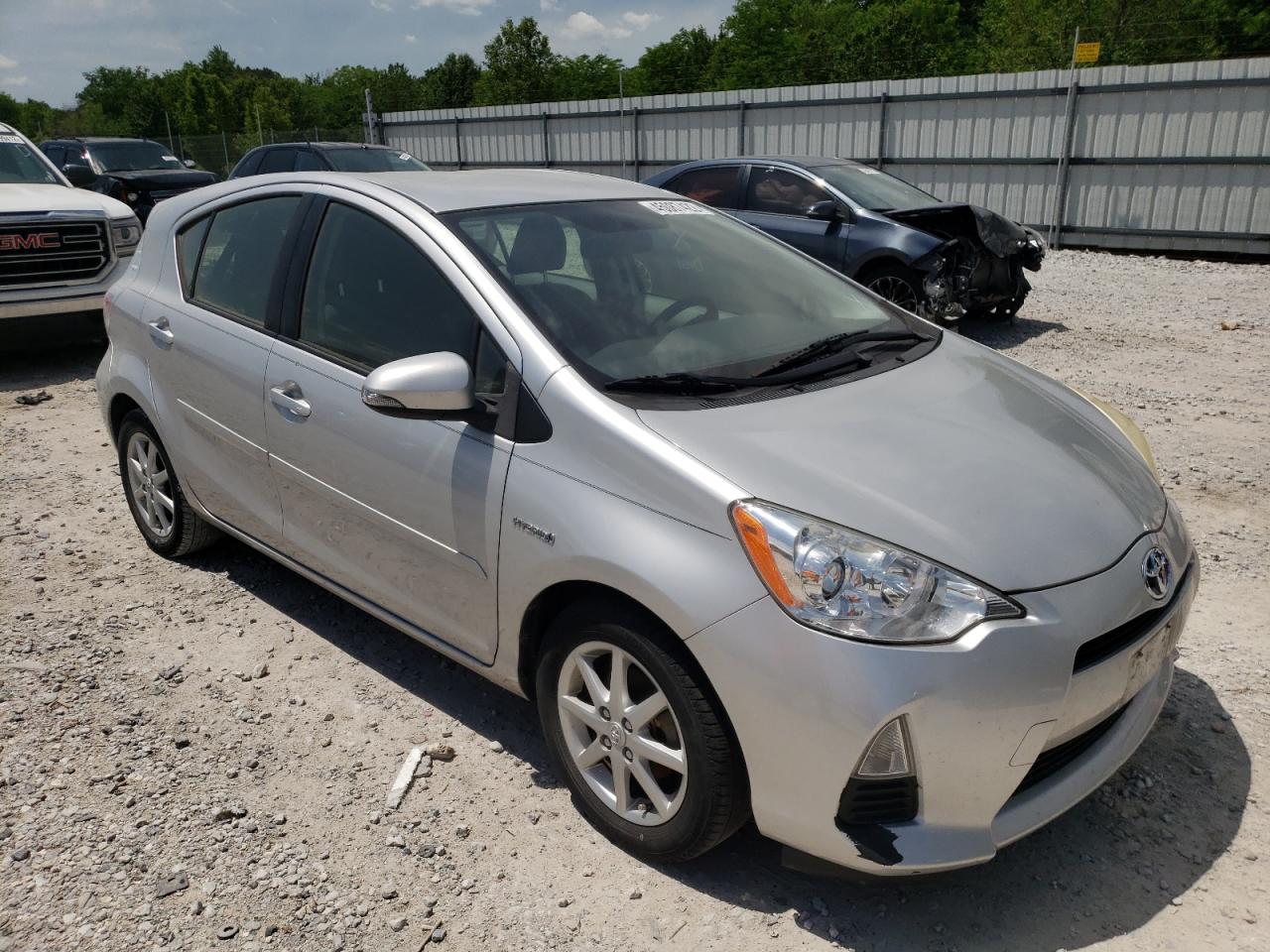 Photo 1 from auction – 2013 TOYOTA PRIUS C with VIN JTDKDTB36D1040900