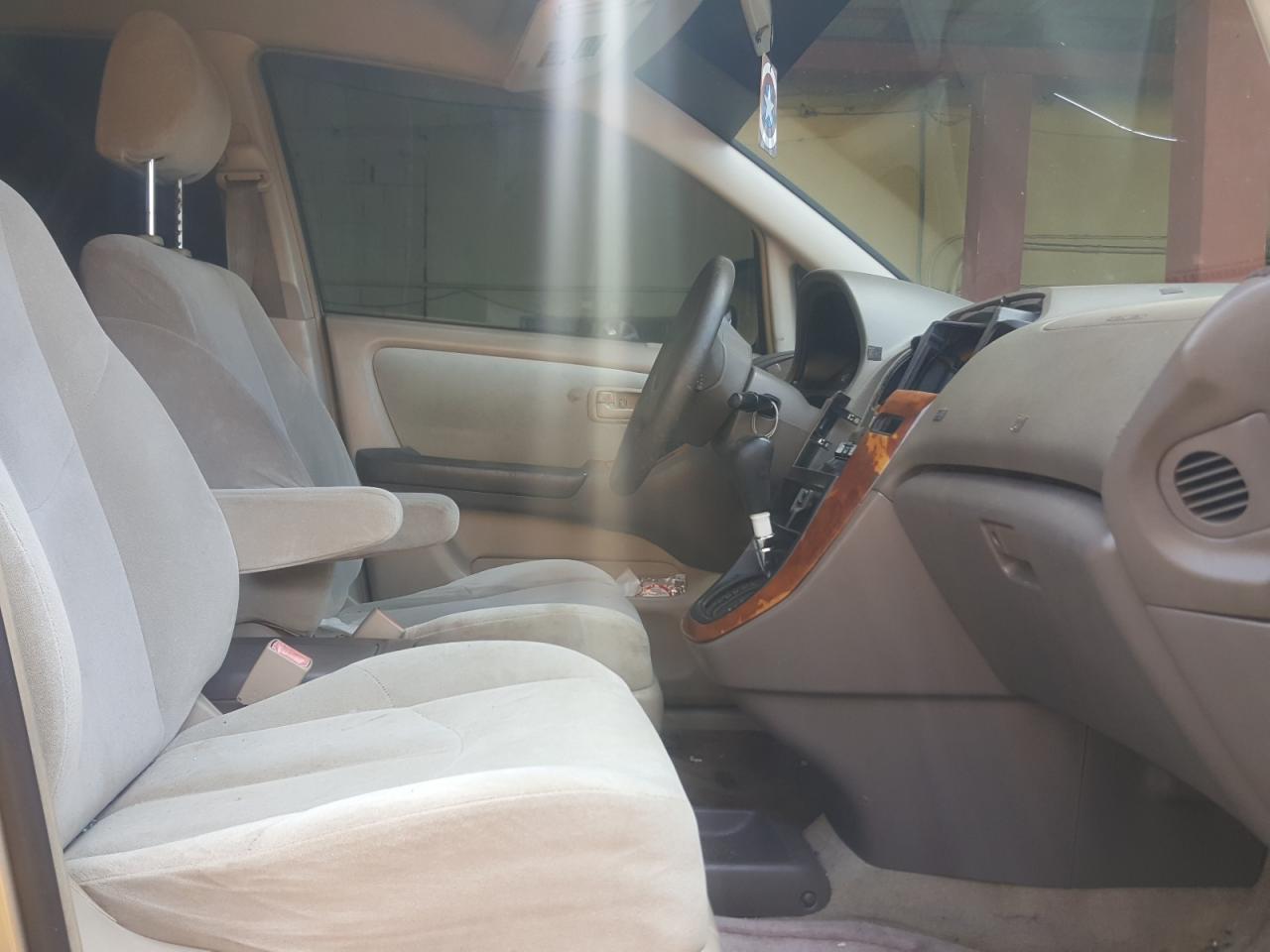 Photo 5 from auction – 2000 LEXUS RX 300 with VIN JT6GF10U5Y0077438