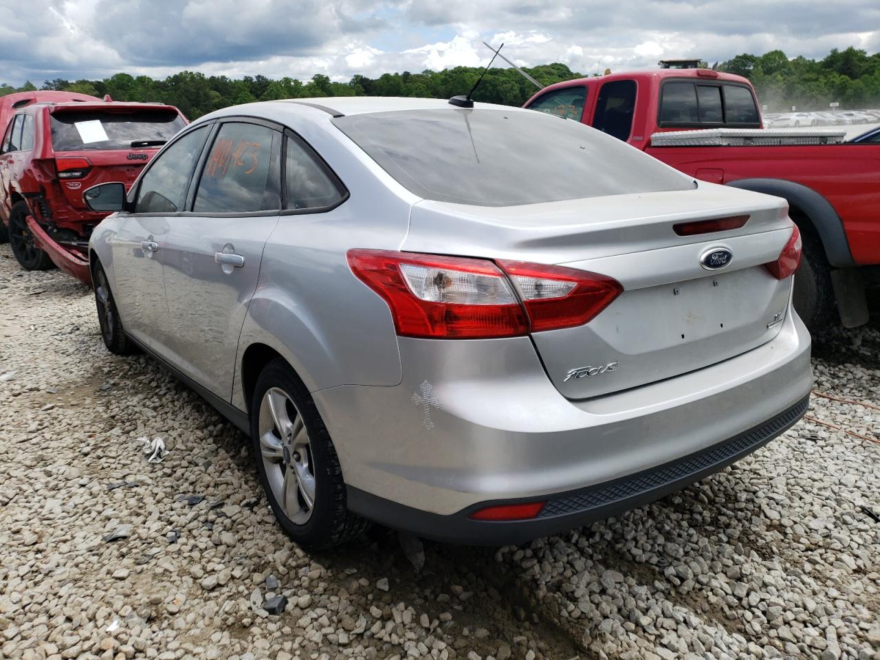 Photo 3 from auction – 2014 FORD FOCUS SE with VIN 1FADP3F20EL233640