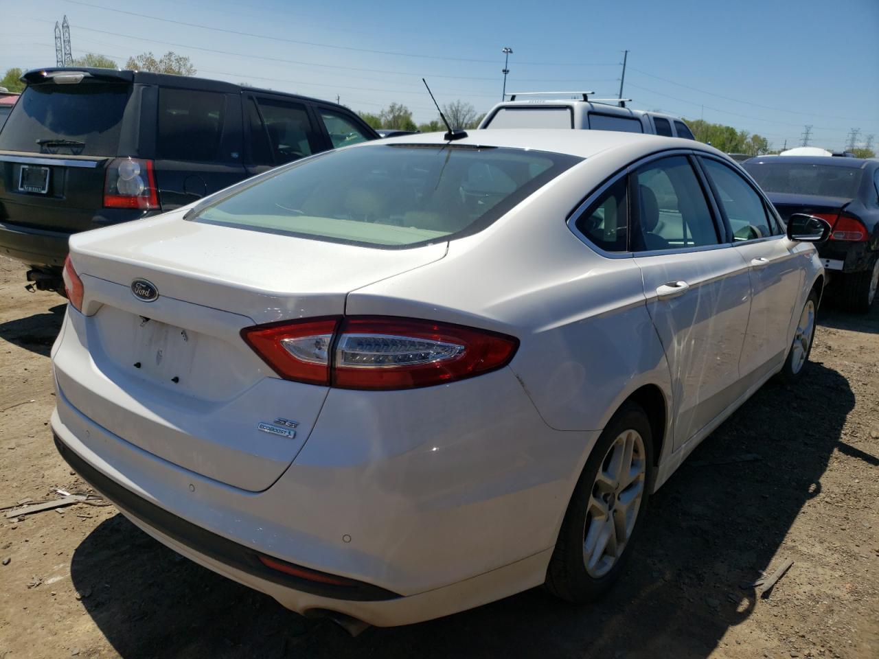 Photo 4 from auction – 2014 FORD FUSION SE with VIN 3FA6P0HD3ER388352