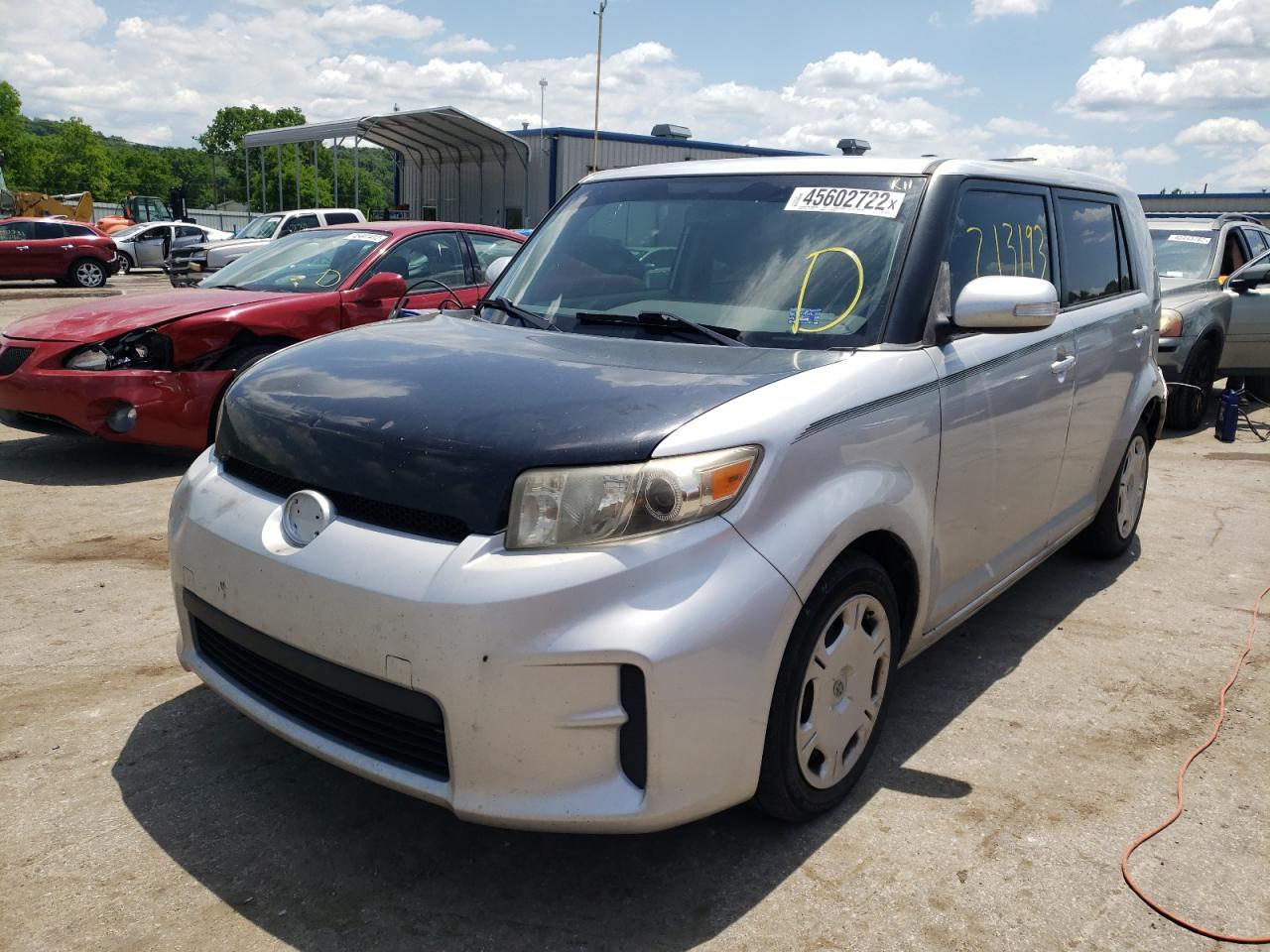 Photo 2 from auction – 2011 TOYOTA SCION XB with VIN JTLZE4FEXB1120733