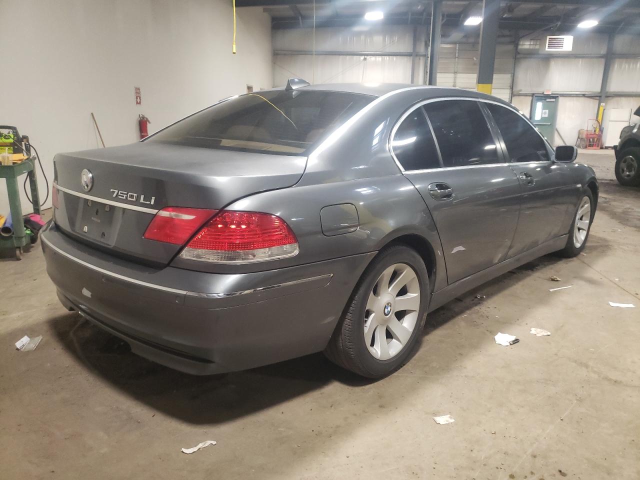 Photo 4 from auction – 2006 BMW 750 LI with VIN WBAHN83506DT59468