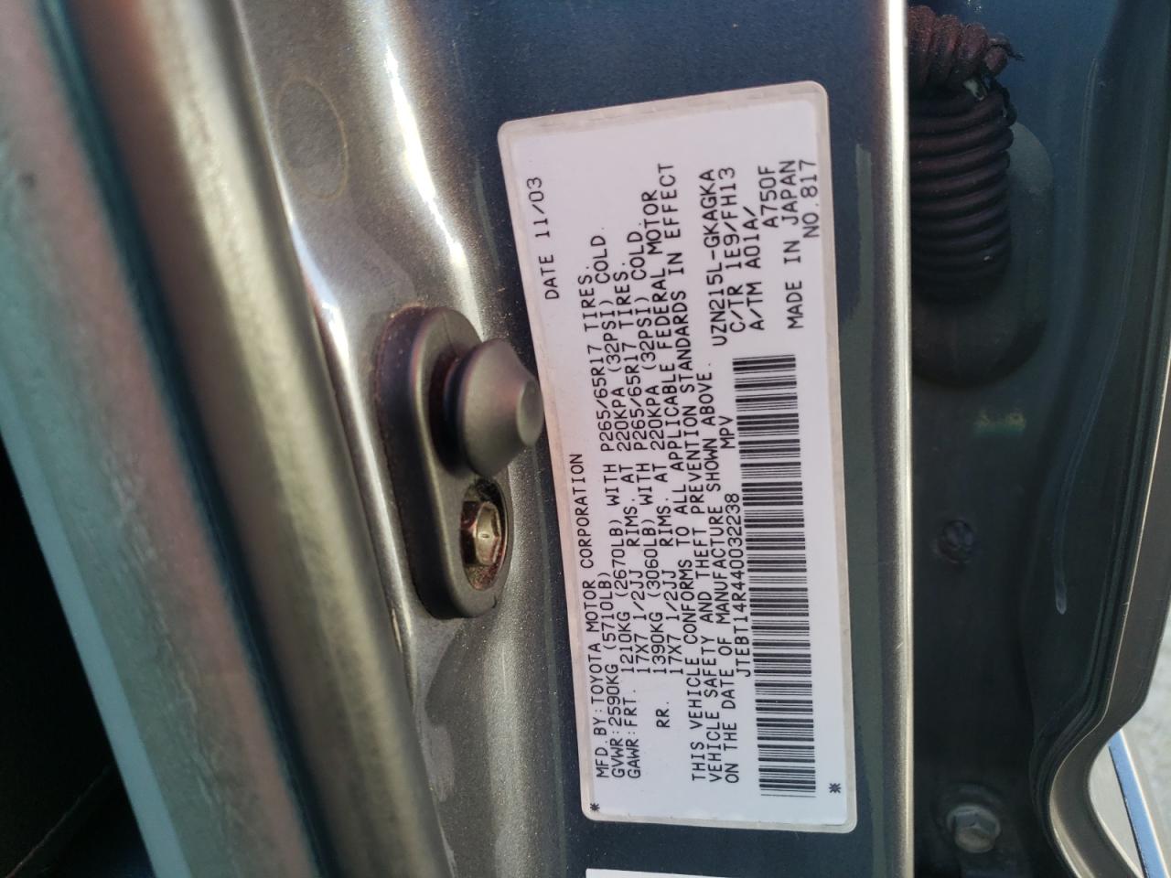 Photo 10 from auction – 2004 TOYOTA 4RUNNER SR with VIN JTEBT14R440032238