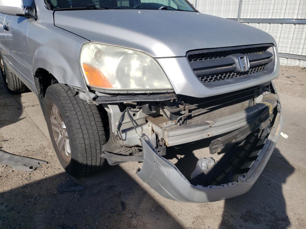 Photo 9 from auction – 2005 HONDA PILOT EX with VIN 2HKYF18405H513046
