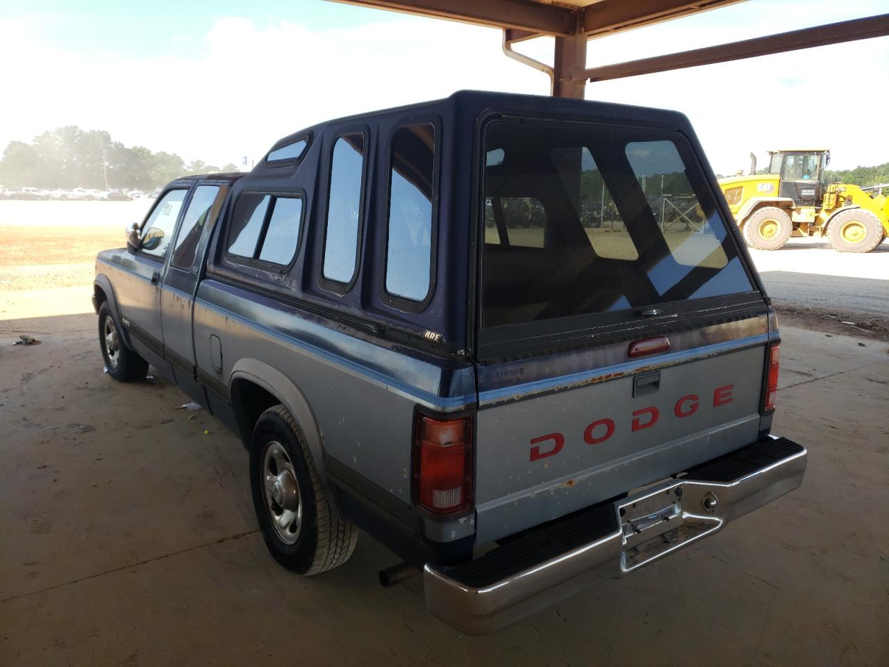 Photo 3 from auction – 1994 DODGE DAKOTA with VIN 1B7GL23X1RS516072