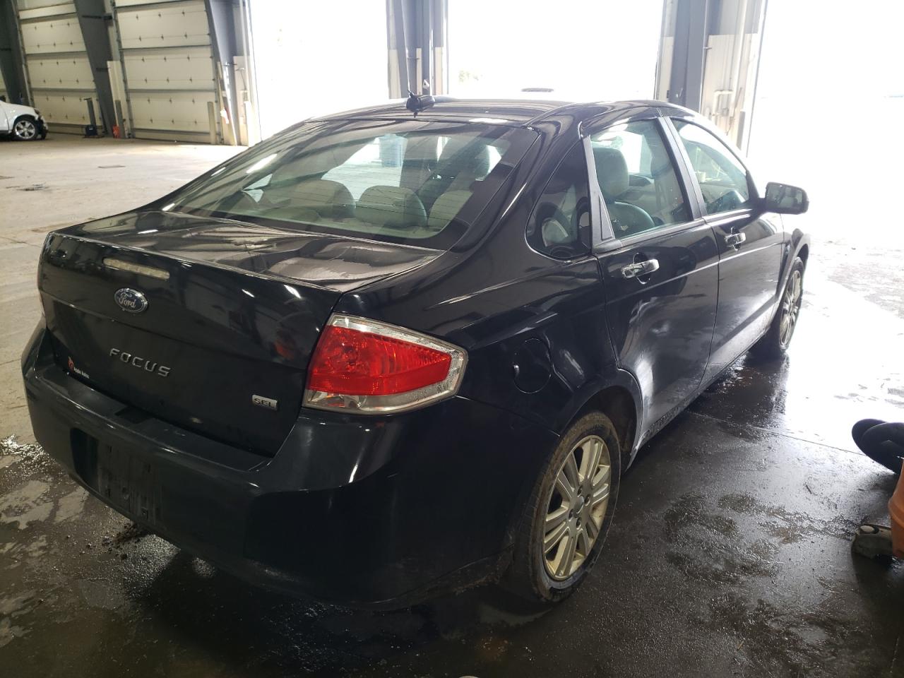 Photo 4 from auction – 2010 FORD FOCUS SEL with VIN 1FAHP3HNXAW214465