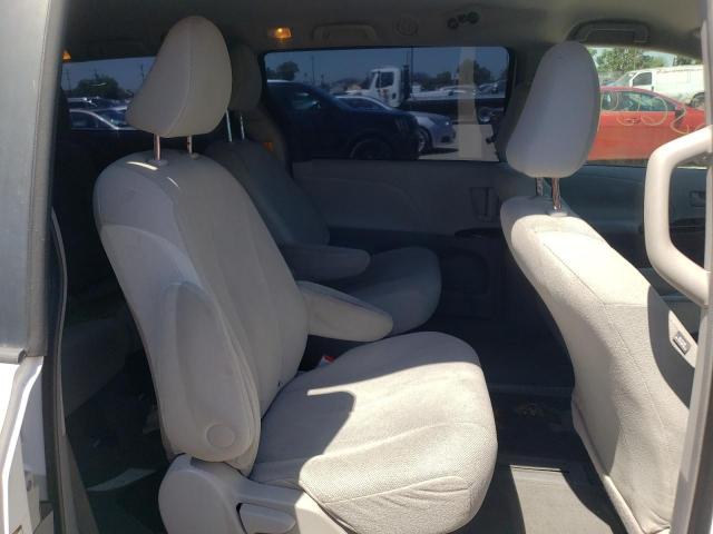 Photo 6 from auction – 2011 TOYOTA SIENNA BAS with VIN 5TDKA3DC5BS007165