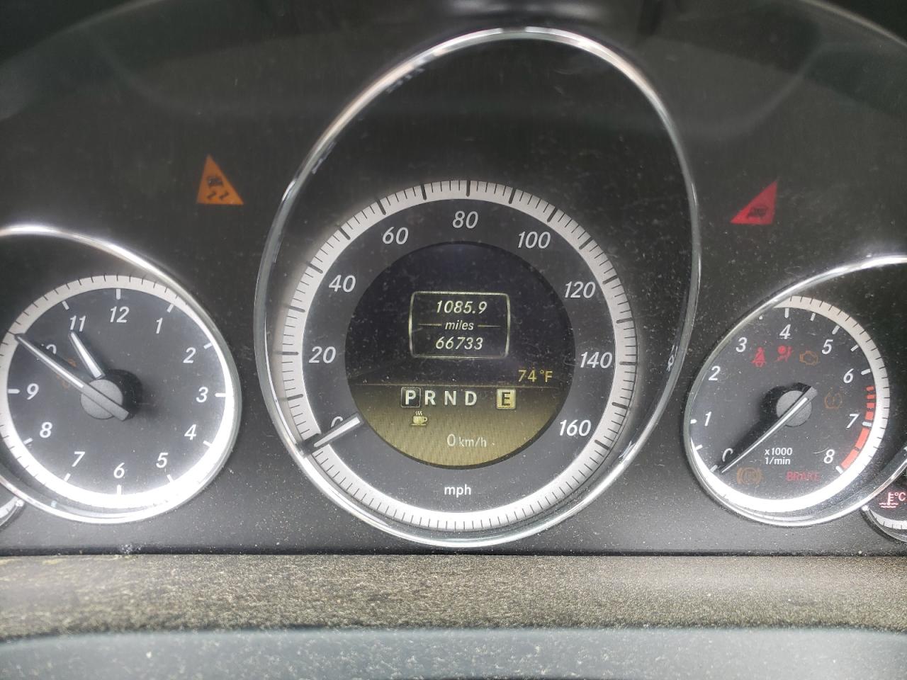 Photo 8 from auction – 2012 MERCEDES-BENZ E 350 with VIN WDDKK5KF8CF170745