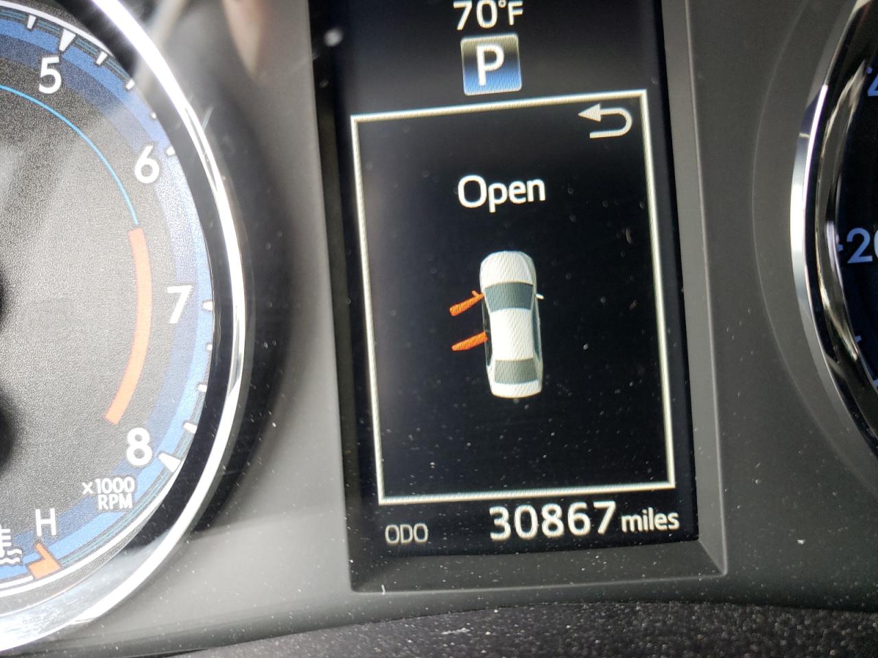 Photo 8 from auction – 2019 TOYOTA COROLLA L with VIN 5YFBURHE2KP884341