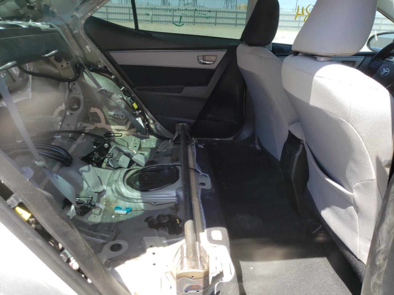 Photo 6 from auction – 2015 TOYOTA COROLLA L with VIN 5YFBURHE5FP360347