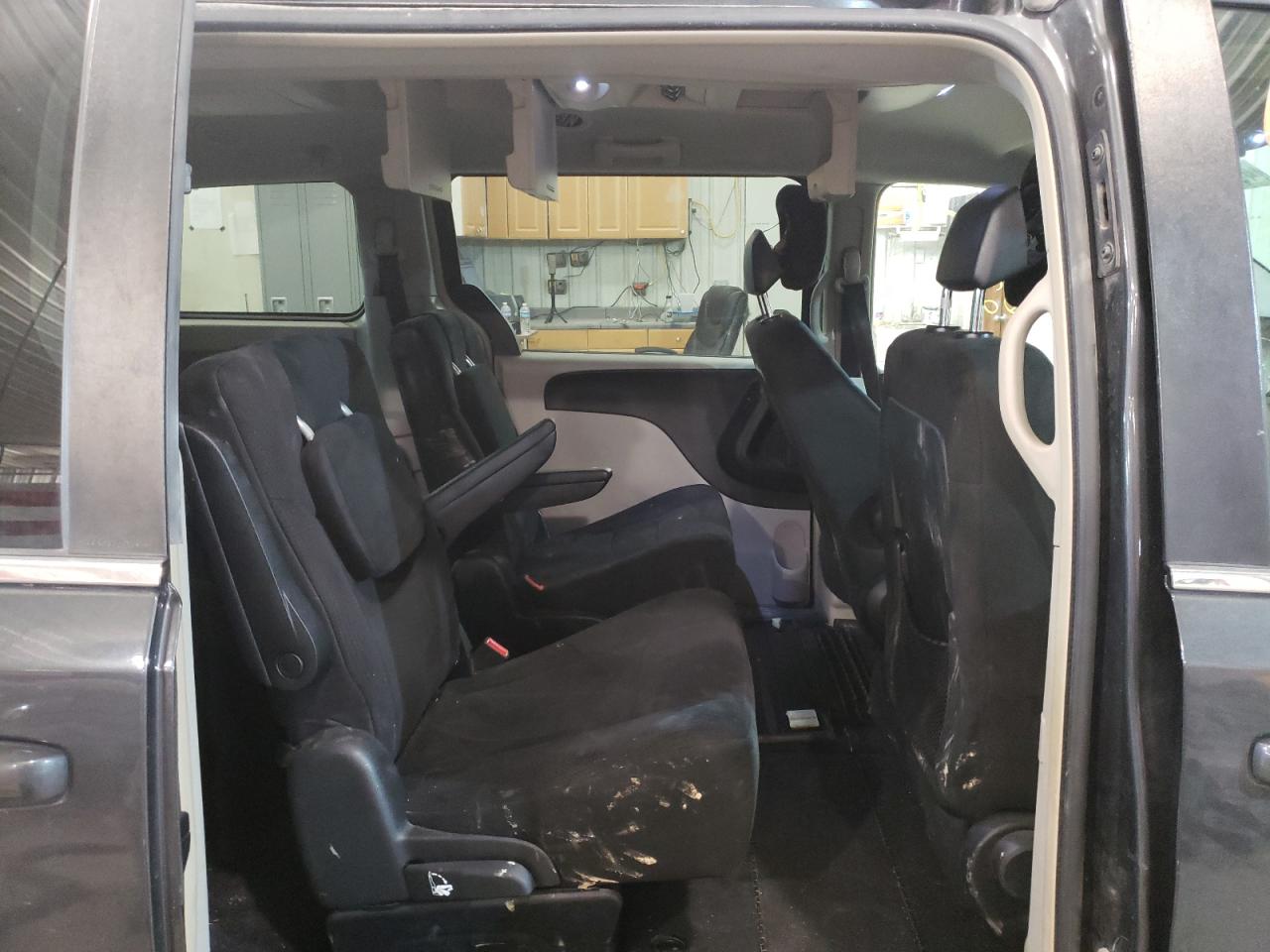 Photo 6 from auction – 2011 DODGE GRAND CARA with VIN 2D4RN5DG7BR699605