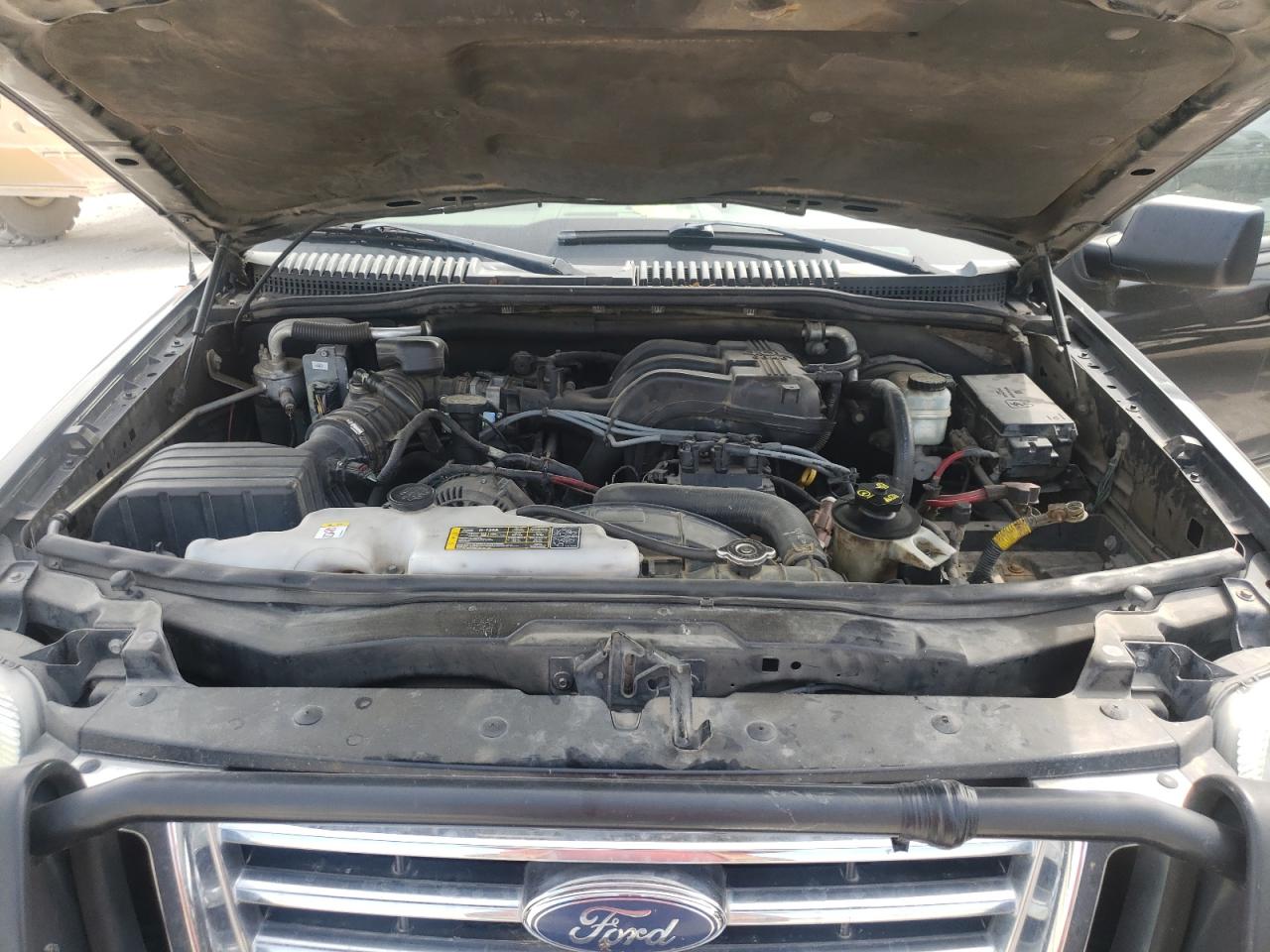 Photo 7 from auction – 2007 FORD EXPLORER E with VIN 1FMEU64E37UB54963
