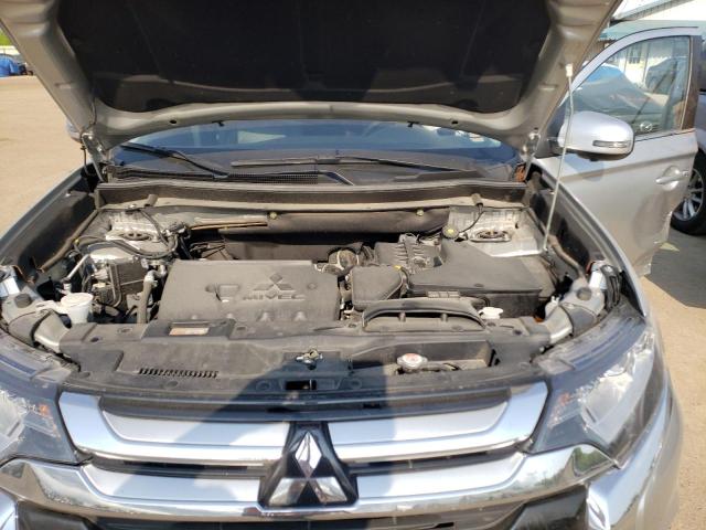 Photo 7 from auction – 2018 MITSUBISHI OUTLANDER with VIN JA4AD3A37JZ014035