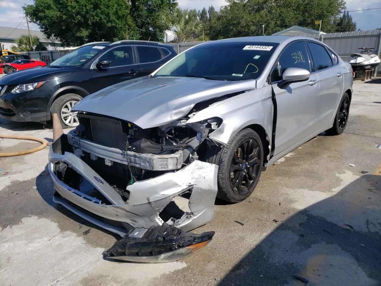 Photo 2 from auction – 2019 FORD FUSION SE with VIN 3FA6P0HD0KR162569