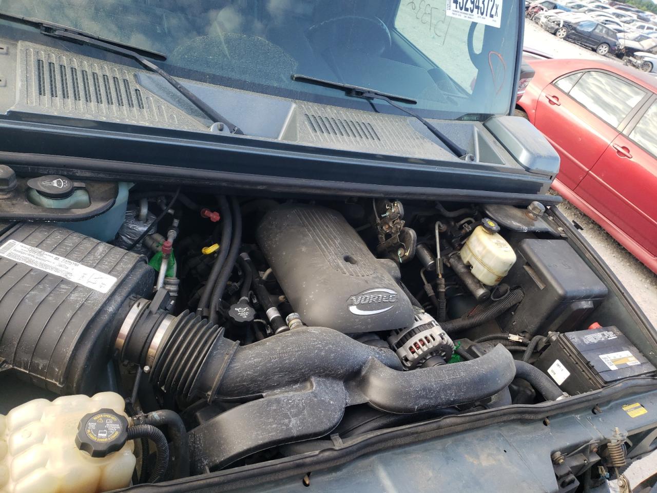 Photo 7 from auction – 2005 HUMMER H2 SUT with VIN 5GRGN22U25H103133