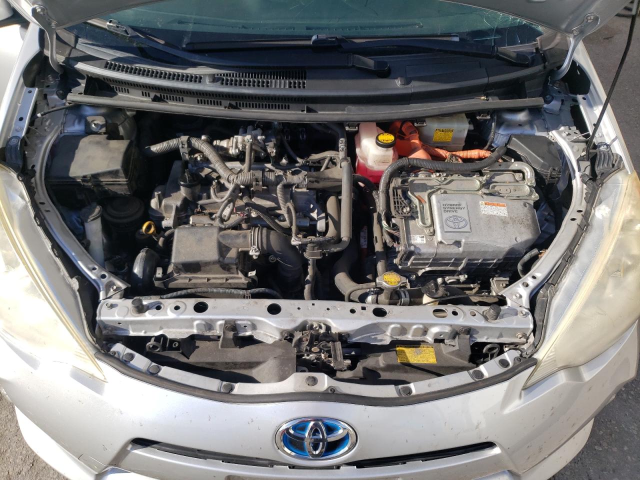 Photo 7 from auction – 2013 TOYOTA PRIUS C with VIN JTDKDTB3XD1528876