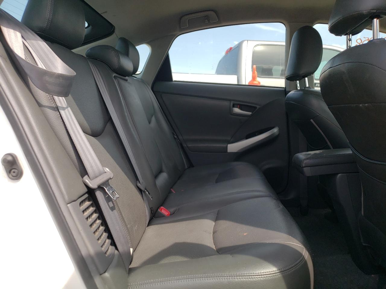 Photo 6 from auction – 2010 TOYOTA PRIUS with VIN JTDKN3DU5A5142888